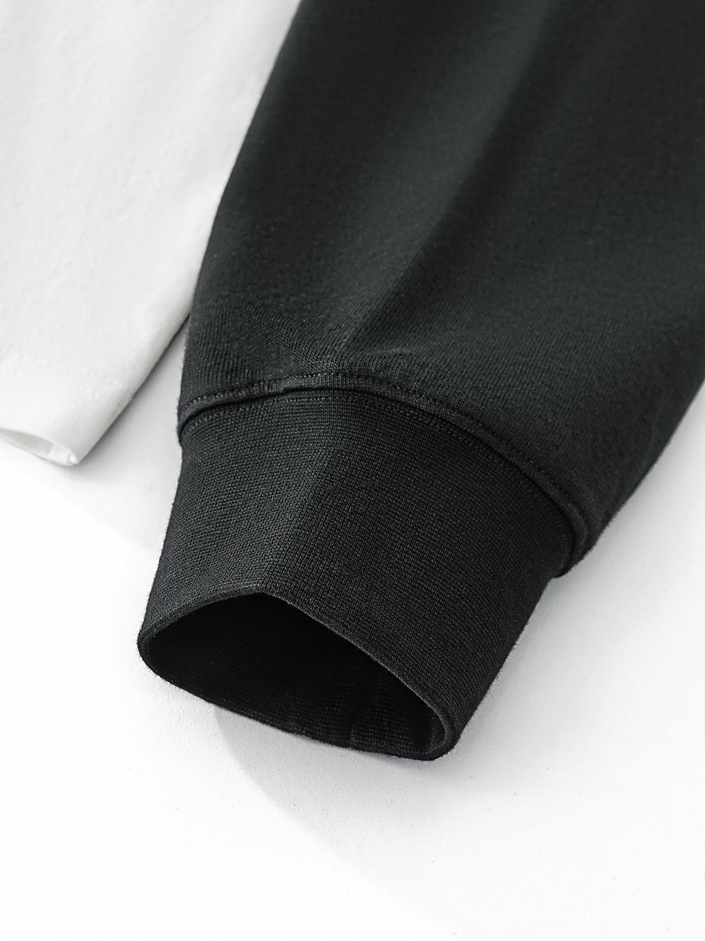 ‘H-worthy’ Layered Contrast Sleeve T-Shirt